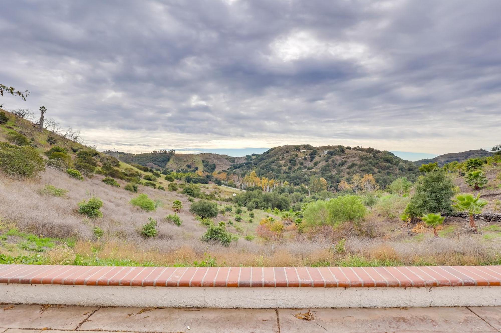 Pet-Friendly Temecula Home In Wine Country! Exterior photo